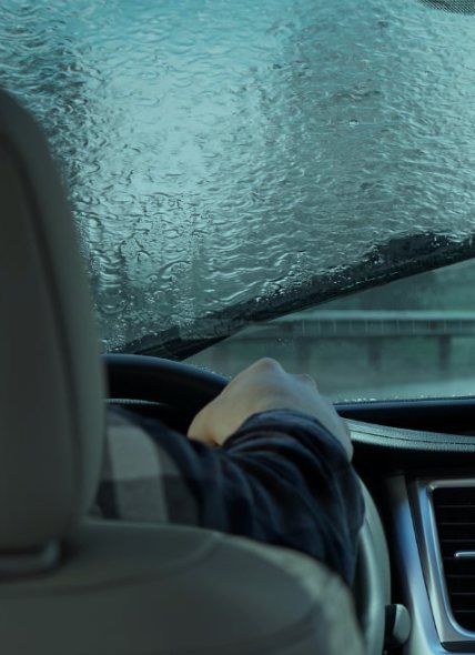 See Clearly. Drive confidently. How to check your wipers.